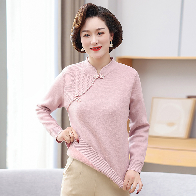 Middle-aged and elderly women's autumn and winter knitted sweaters retro cheongsam collar plus velvet sweater large size loose solid color bottoming shirt