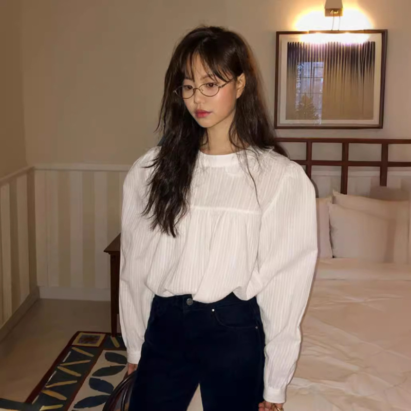 2024 Spot] Handongdaemun Spring and Summer New Casual Girl French Puff Sleeve Lace Collar Temperament Shirt for Women