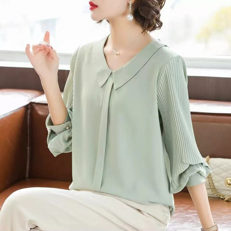 Young mother's fashionable temperament top chiffon suit 40 middle-aged and elderly casual noble shirt new style