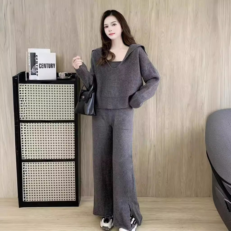 2024 Autumn and Winter Internet celebrity street temperament goddess style gray fashionable casual sports suit for small women three-piece suit
