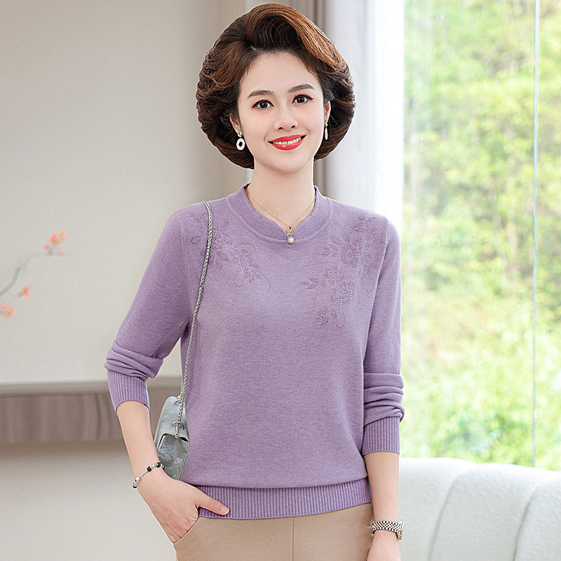 Mom's Autumn Clothing 2024 New Fashion National Style Tops Middle-aged Women's Western-style Knitted Sweaters Middle-aged and Elderly Bottoming Shirts