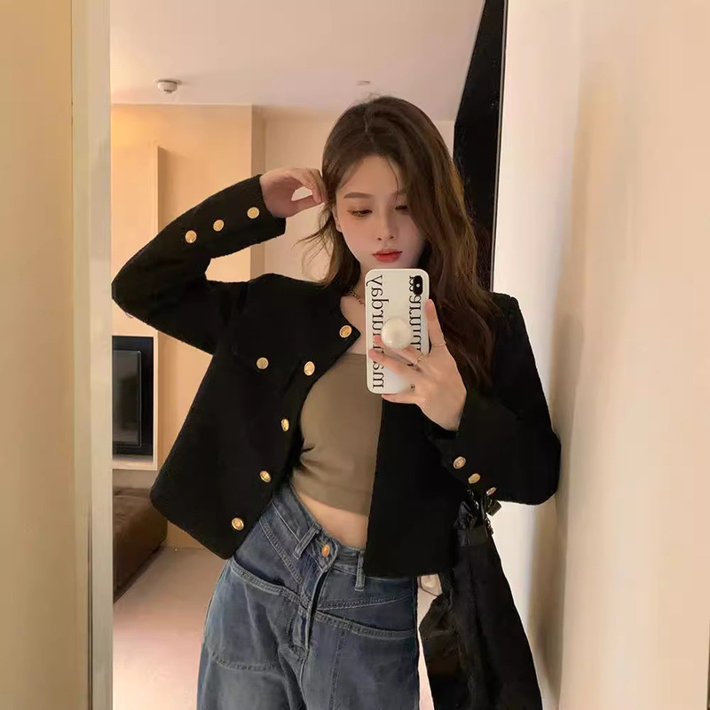 Xiaoxiangfeng thickened jacket women's winter 2024 new French short style fashionable street style versatile top trend