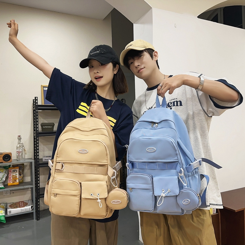 Casual and versatile backpack, large-capacity travel backpack, trendy and simple school bag for middle and high school students