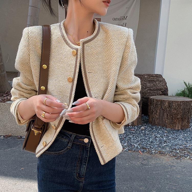 French style lady's fragrant woolen coat for women in autumn and winter, high-end, small, retro and versatile short top