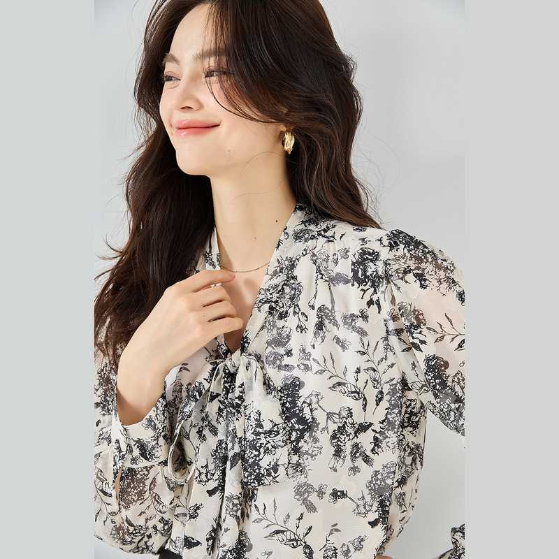 24 autumn elegant temperament ink printed bow ribbon OL chiffon long-sleeved shirt V-neck tie top 15370