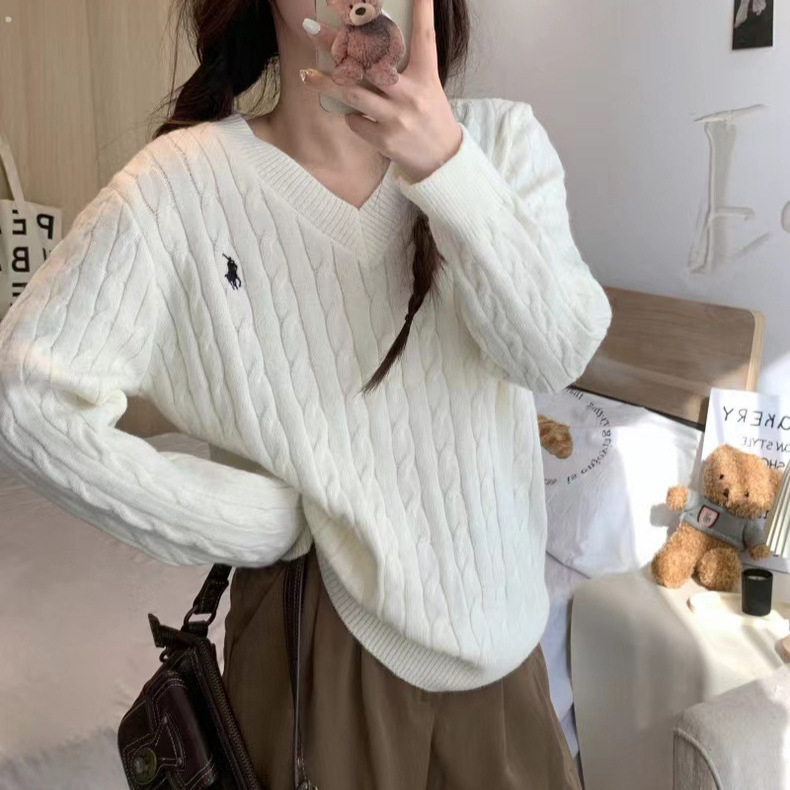Retro twist top V-neck sweater for women, autumn and winter new embroidered sweater slimming inner long-sleeved bottoming shirt