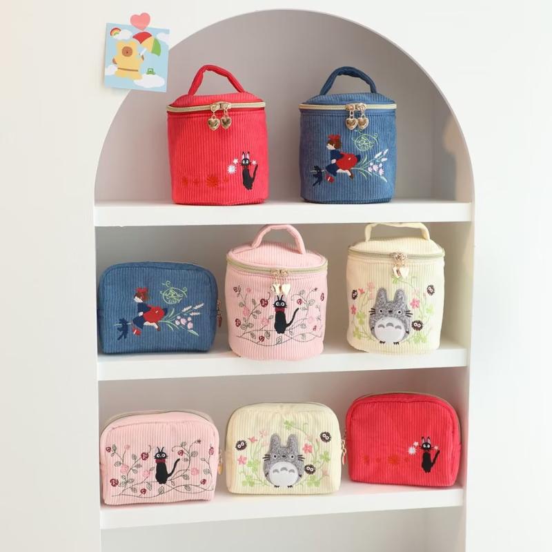 Cartoon Japanese Totoro Black Cat Gigi Witch Delivery Beautifully Embroidered Cute Cosmetic Bag Hand-carrying Small Bucket Bag for Women