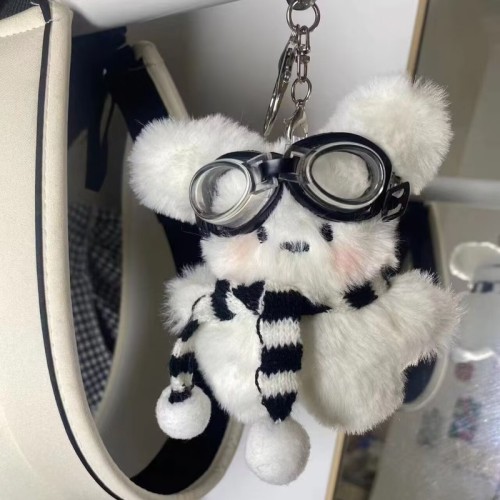 New cute pilot baby dog ​​pendant ins creative doll girl heart plush keychain bag pendant