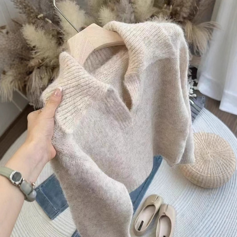 Lazy style lapel sweater, casual design, slimming, autumn and winter new Korean style, high-end soft waxy sweater top