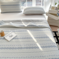 Korean small fresh cartoon pure cotton bed cover three-piece set pure cotton quilted quilted thickened anti-slip bed sheet wholesale