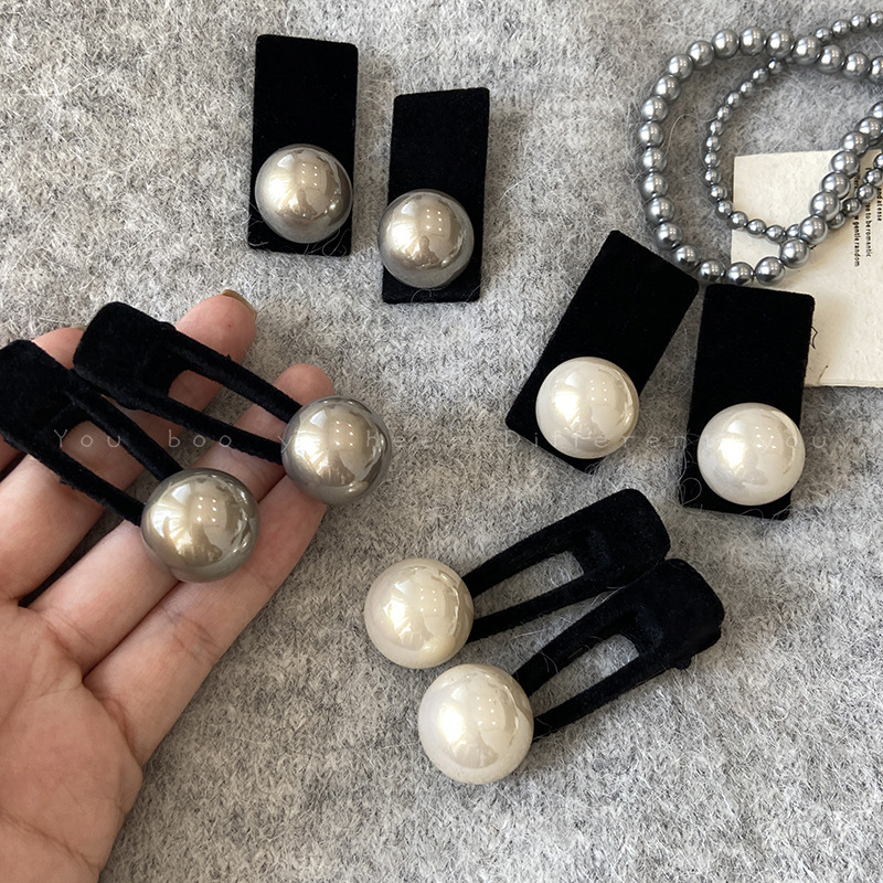 Black flocked pearl hair clip for women's forehead broken hair duckbill clip BB clip hair accessories new side bangs one-word clip