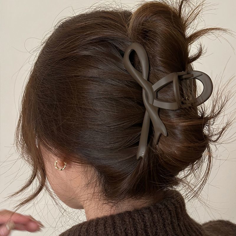 Autumn and winter frosted bow hair clip for women 2024 widened shark clip grabber large streamer shark clip versatile clip