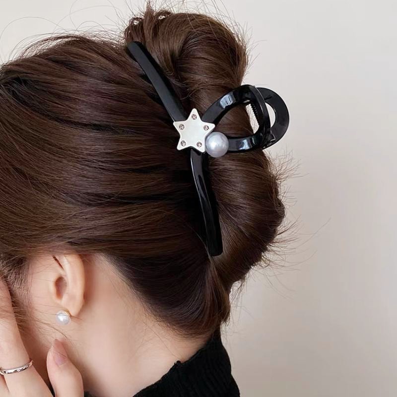 New niche letters five-pointed star pearl shark hair clip European and American fashion back head grabber hair accessories for women