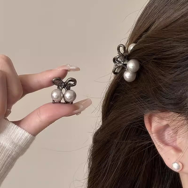 Gray Cherry Pearl Small Clip Women's 2024 New High-end Hair Clip Forehead Bangs Clip Side Clip Hair Accessories