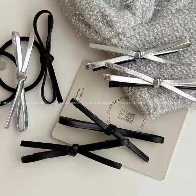 Silver leather bow hair clip, sweet and cool girl bangs hair clip, side clip, forehead broken hair clip, forest style hair accessory