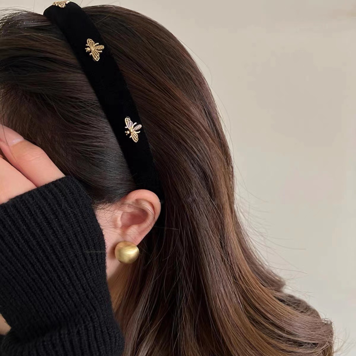 Velvet Bee Fabric Face Wash Headband Women's Autumn and Winter Plush High Skull Headband Pressed Hair Outer Hair Clip Hair Accessories