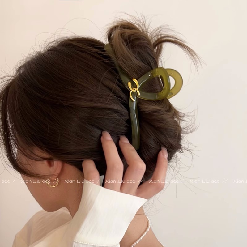 High-end hair volume, extra large hair clip, shark clip hair clip for women with hair on the back of the head, new clip hair accessory