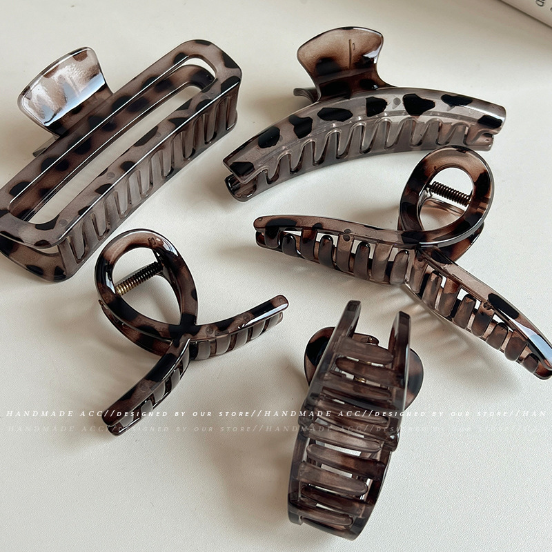 Amber Fashion Grappling Clip Hairpin Women's Hairstyle Large Shark Clip Clip Hairpin Hairpin 2024 New High-end
