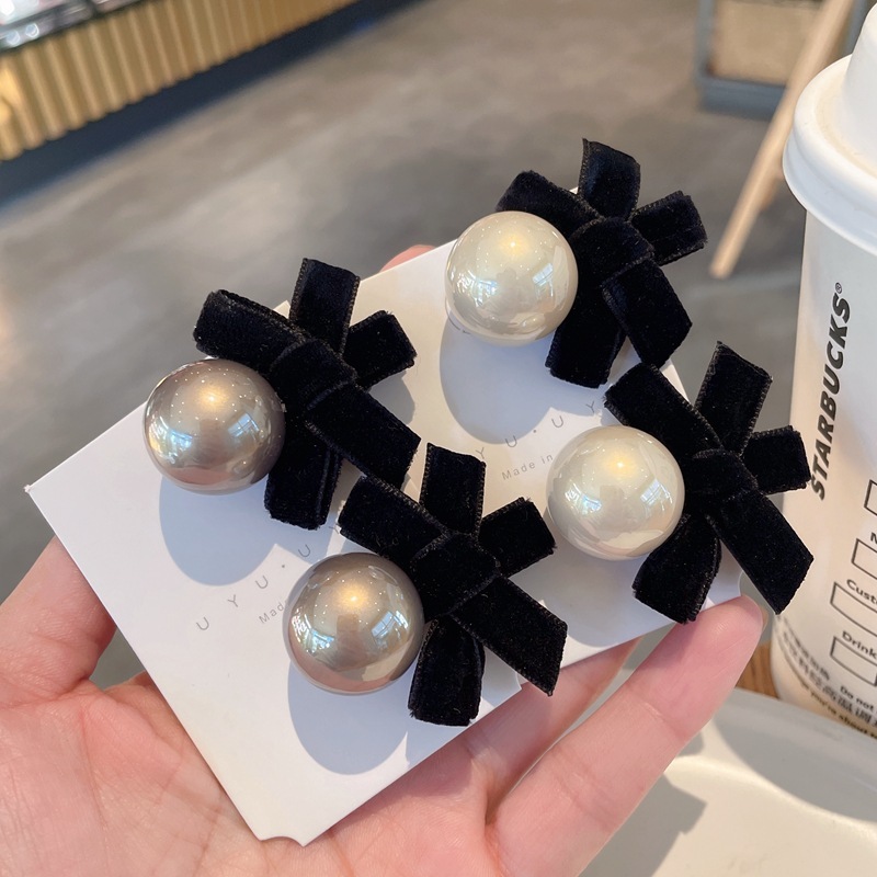 Simple pearl temperament velvet bow duckbill clip autumn and winter new bangs clip side clip small hairpin hairpin