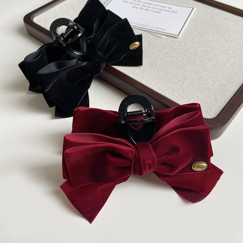 Xiaoxiangfeng Velvet Gold Label Light Luxury Clip Fashionable Elegant Hair Clip Large Shark Clip Headwear Wholesale