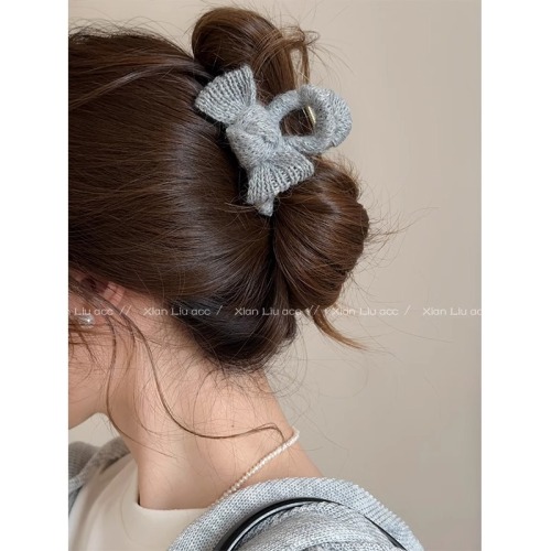 Wool bow tie clip for women, new large autumn and winter shark clip, high-end hair clip for the back of the head, headgear