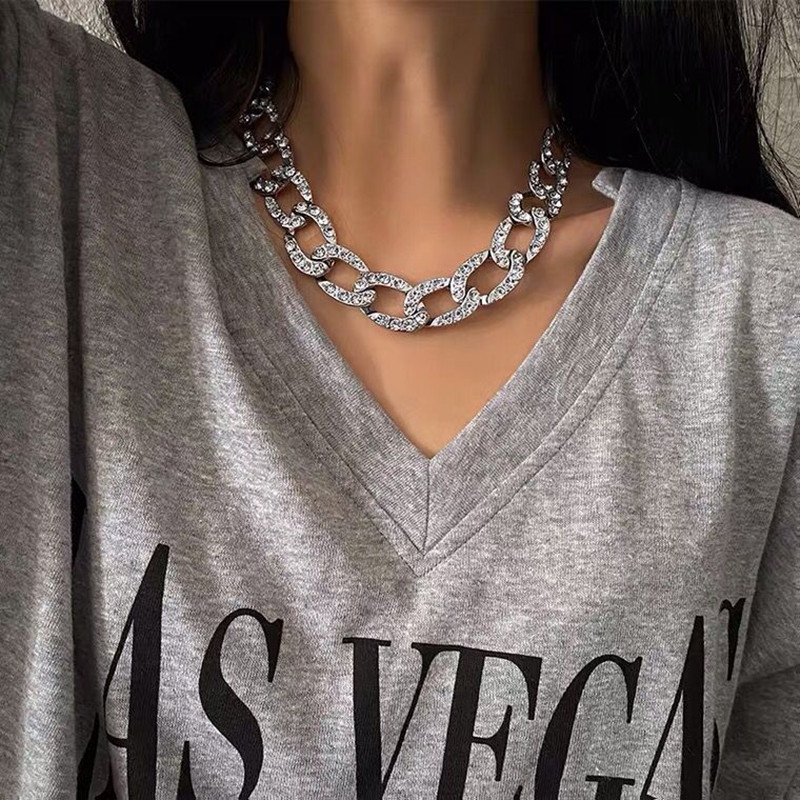 European and American ins stars have the same style heavy plastic thick chain diamond necklace celebrity style fashion neck chain clavicle chain for women