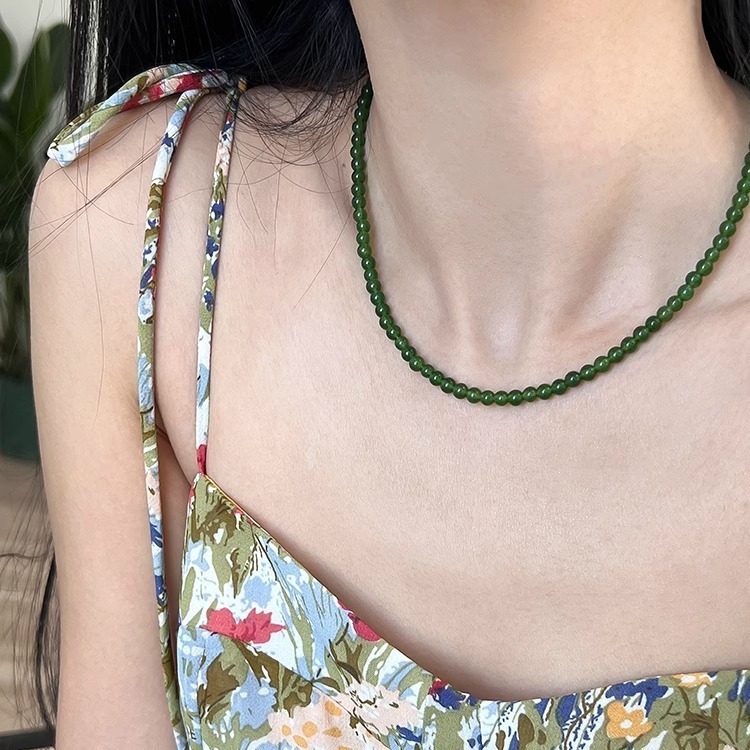 Reveal the king!  S925 sterling silver ingot buckle new Chinese style necklace green chalcedony beads jasper clavicle chain