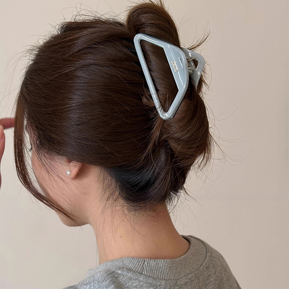 Morandi Color Simple Triangular Clip Women's Korean Half-tied Hair Clip Lazy Style Versatile Shark Clip Hair Headgear