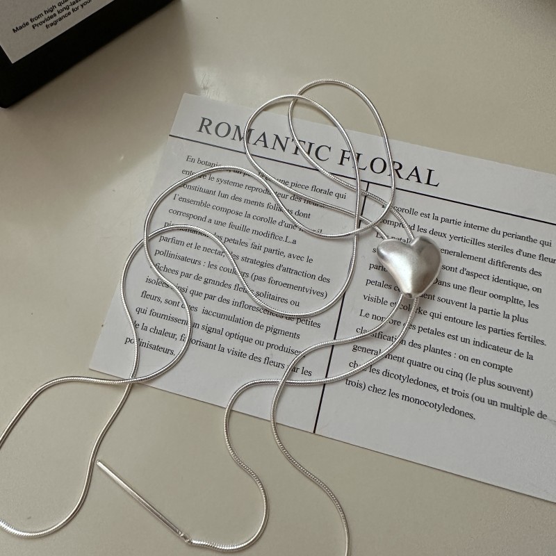 S925 sterling silver Korean style niche design love pull matte necklace Korean fashion ins style sweater chain