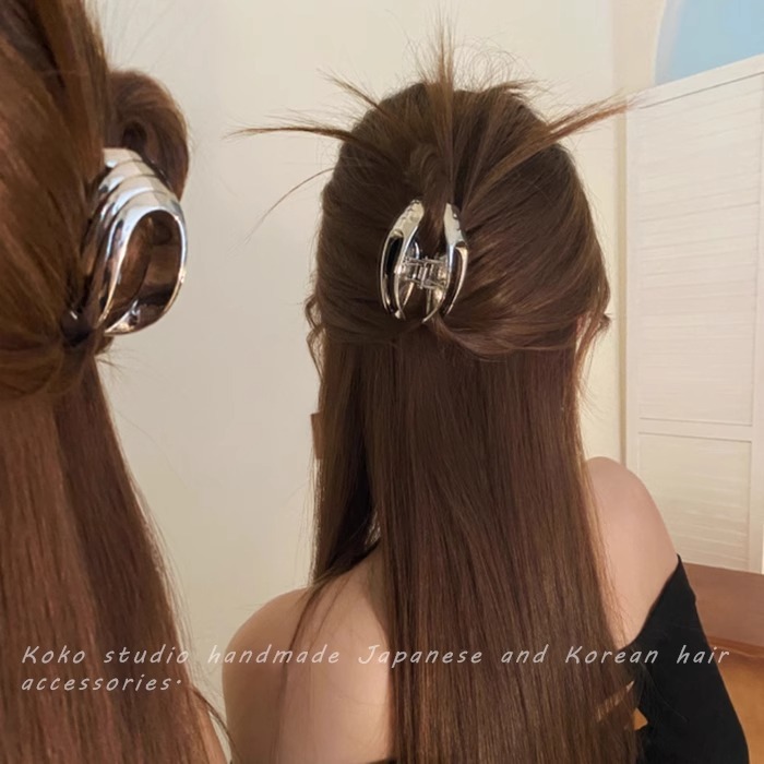 Small tentacle grab clip high ponytail fixed half-tied hair clip for the back of women's head 2024 new hair clip anti-collapse shark clip