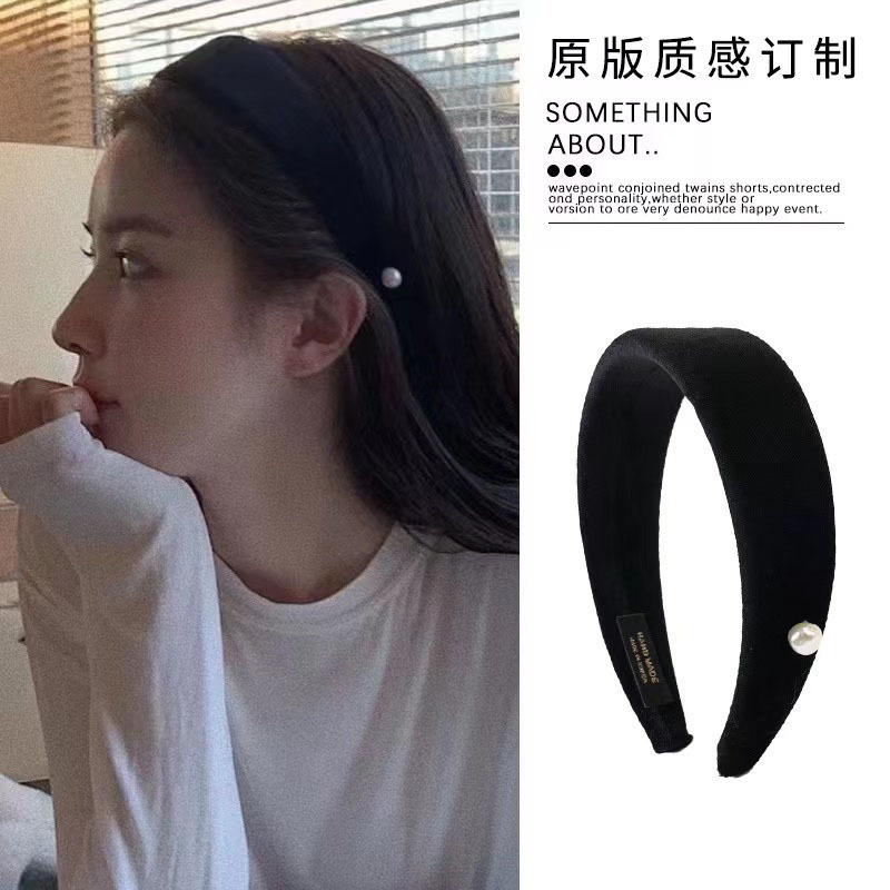 A pearl black velvet headband for women, autumn and winter high-ceiling temperament, high-end Korean style hairband headband