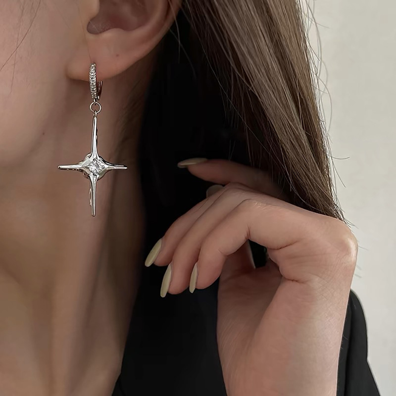 High-end cross earrings, new popular style, light luxury, niche and unique earrings, everyday personalized and versatile earrings