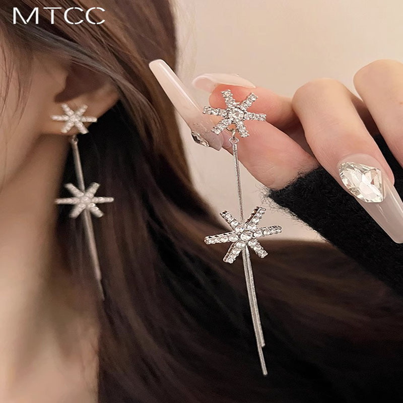 New two-wear snowflake tassel earrings long light luxury niche earrings high-end design temperament earrings for women
