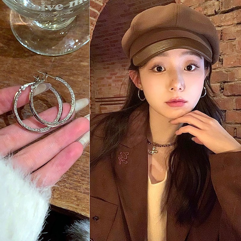 Versatile simple large earrings for women plain hoop earrings hoops high-end earrings new 2024 hot style earrings studs and earrings