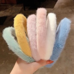 Autumn and winter white plush headband women's face wash headband 2024 Internet celebrity new high-end headband hairpin headwear