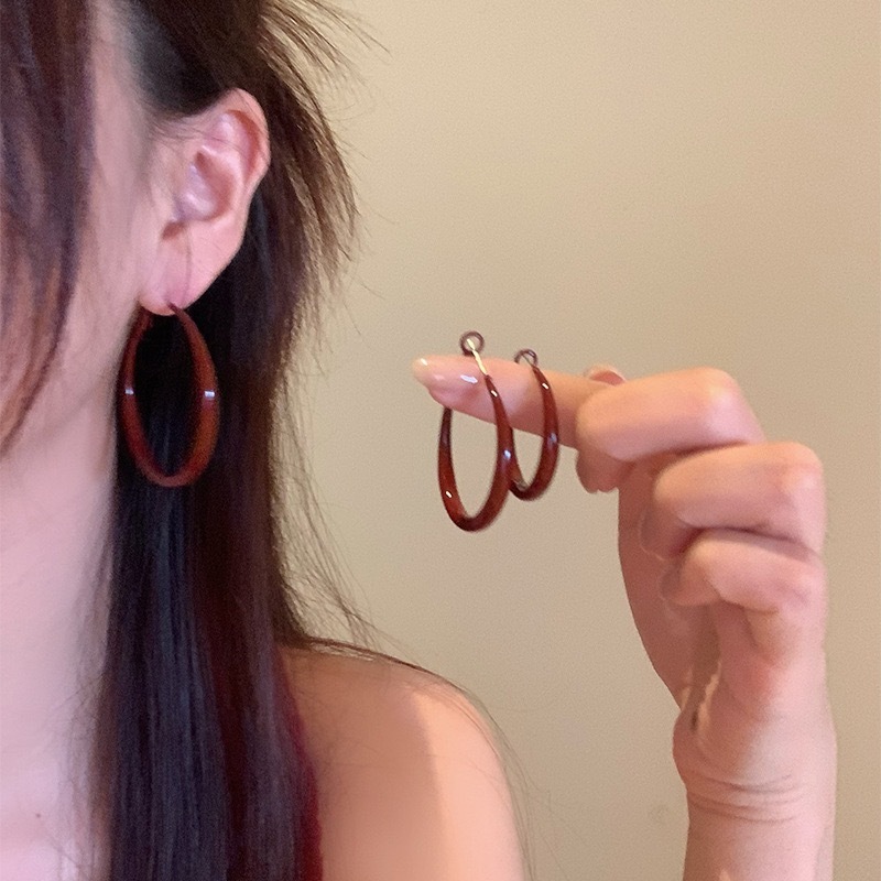 Retro Hong Kong Style Ancora Red Earrings Autumn and Winter Plain Hoop Earrings Women's High-end Earrings Feminine Earrings Buckle Earrings