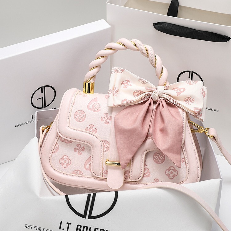 Pink embossed handbag summer versatile trendy shoulder crossbody saddle bag wholesale