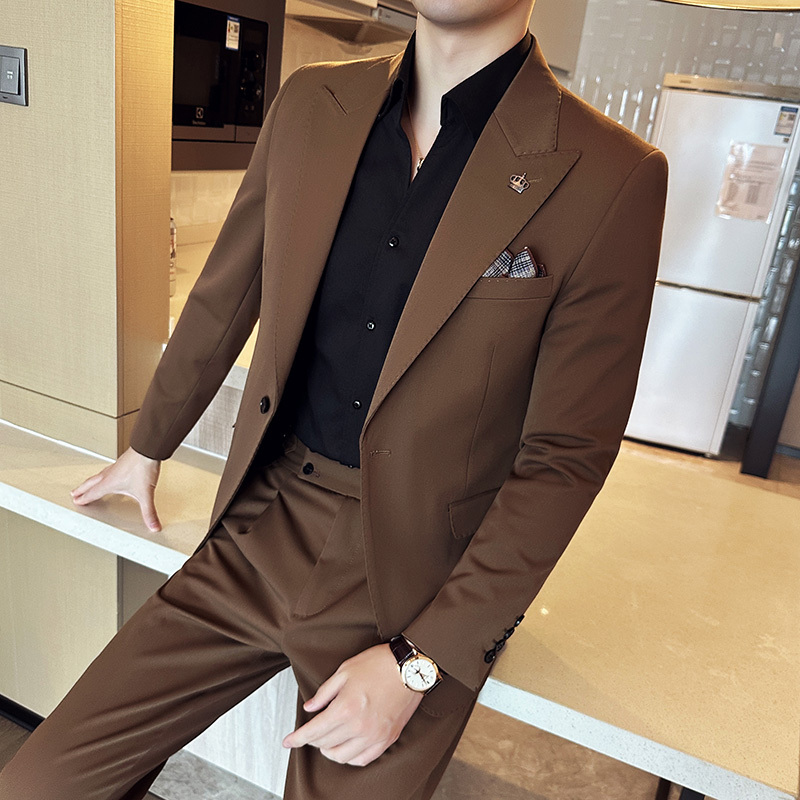 New seven-color gun lapel high-end suit, one-button suit, two-piece suit, caramel