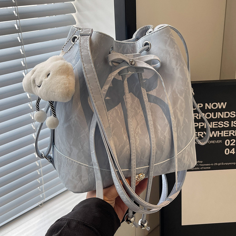 Student class backpack women's 2024 new ins fashion trend small backpack high-end niche versatile women's bag