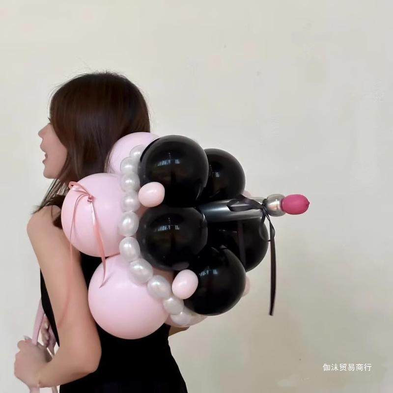 Xiaohongshu cake balloon hat birthday decoration scene layout ins style girl photo props party background