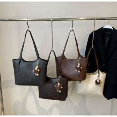 Maillard Retro Style Tote Bag 2024 New Autumn and Winter Commuting Versatile Fashion Large Capacity Women's Bag Shoulder Bag