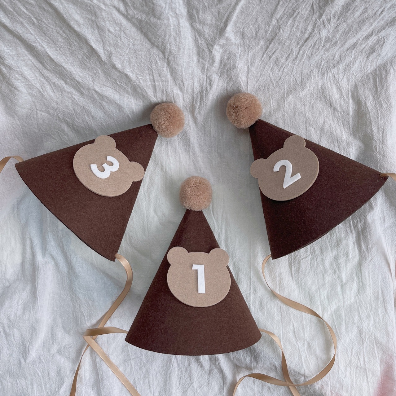 Copyright ins Korean brown bear head fur ball letter cap first birthday hat party photo decoration