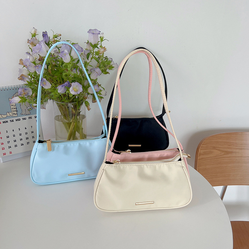 Summer baguette underarm bag women's new texture niche design shoulder bag lightweight nylon bag