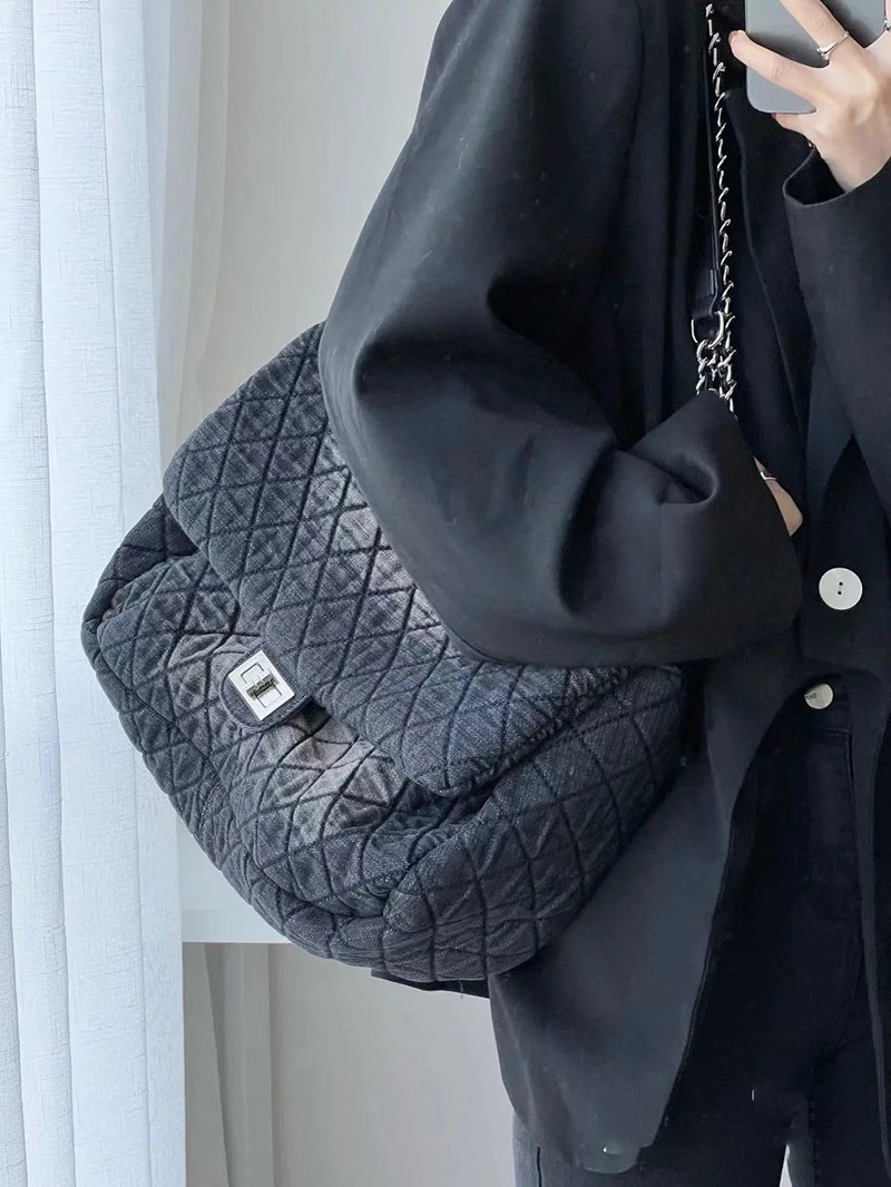 New autumn and winter denim hobo bag diamond chain bag large capacity single shoulder armpit bag women's versatile crossbody bag