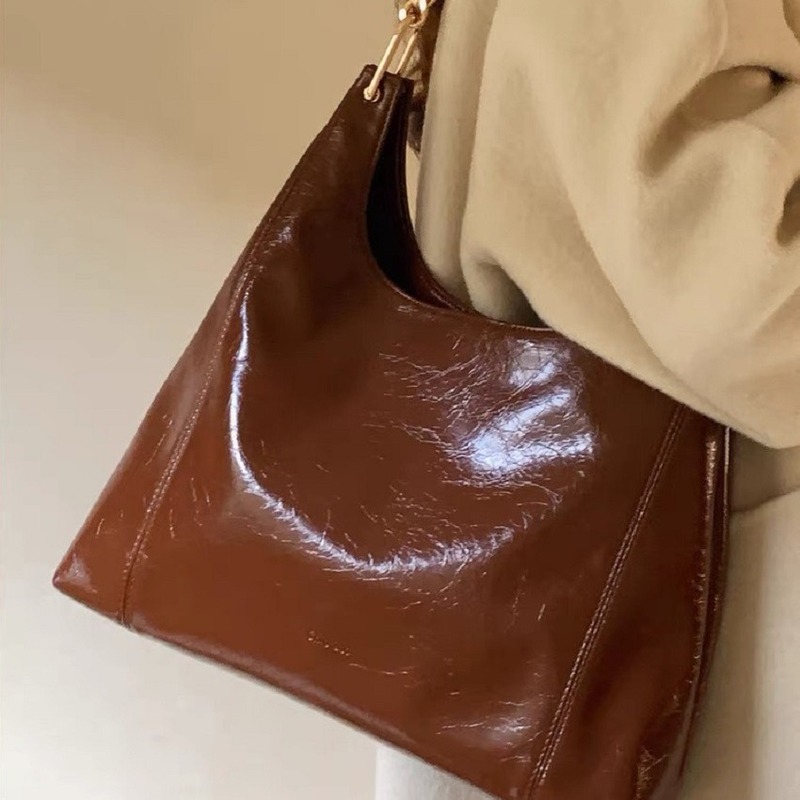 Nanfeng Chio2nd Maple Chapter Tote Bag New Autumn and Winter Large Capacity Bag Women's Commuting Shoulder Bag