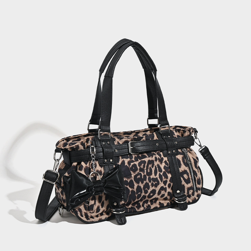 Niche high-end polyester large-capacity sports yoga commuter tote bag single shoulder armpit bag women's hand-held crossbody bag