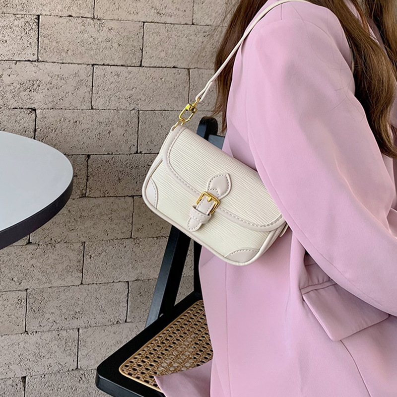 Niche design trendy brand women's bag new fashion versatile small square bag casual texture one-shoulder cross-body armpit bag