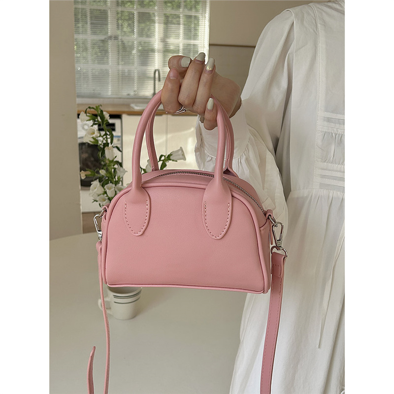 Niche French bowling bag for women 2024 new Korean style versatile one-shoulder crossbody simple portable shell bag