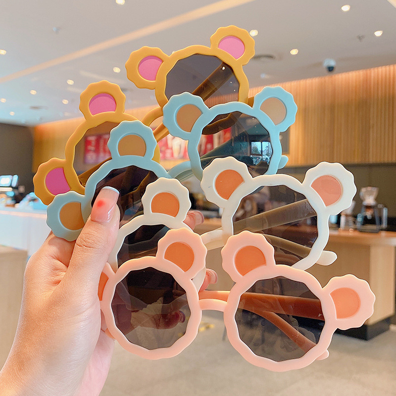 New children's sunglasses, cute cartoon Mickey Mouse ears, sun protection sunglasses, fashionable and versatile anti-UV glasses
