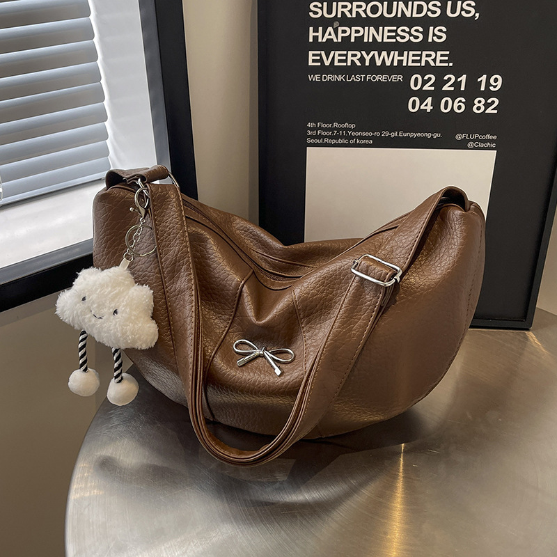 Casual retro brown small bag for women 2024 new popular versatile crossbody bag fashion super hot one-shoulder dumpling bag